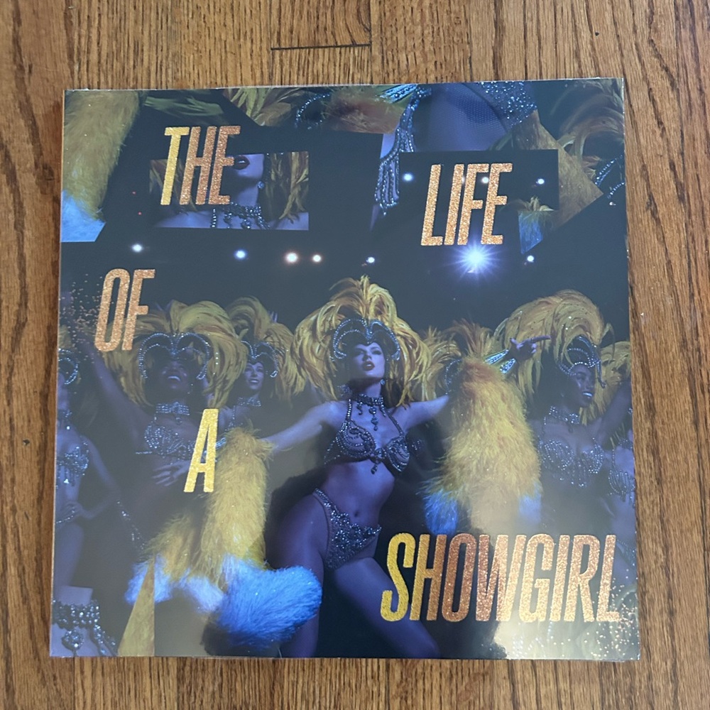 Taylor swift life of a showgirl that’s showbiz lovely bouquet vinyl